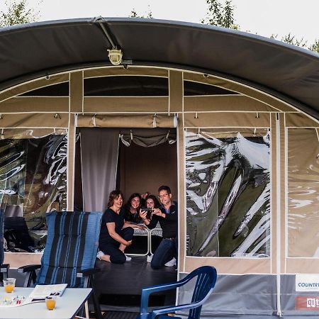 Nice Tent Lodge On A Campsite, Bordering The Forest, Luxembourg At 27 Km Medernach エクステリア 写真